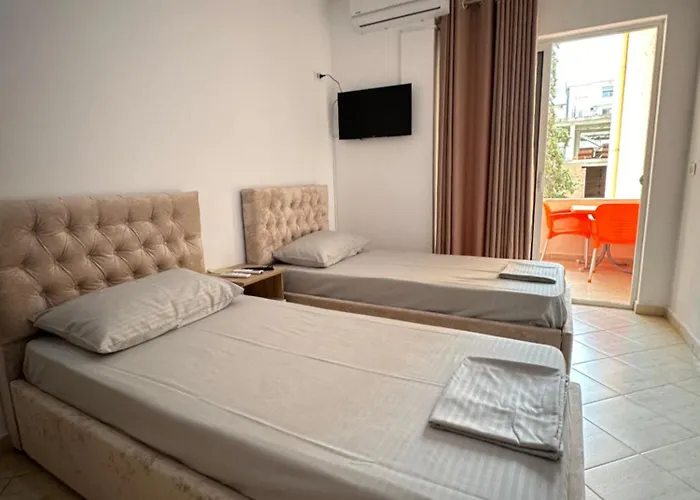 Plazhi Bf アパート